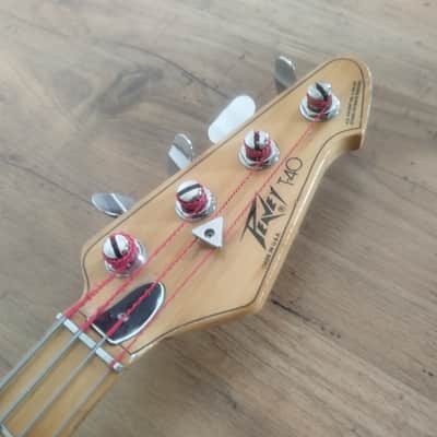 Peavey T-40 with Maple Fretboard 1978 - 1988 - White image 9
