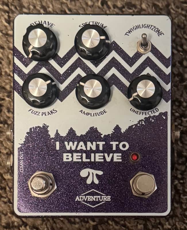 Adventure Audio Fuzz Peaks