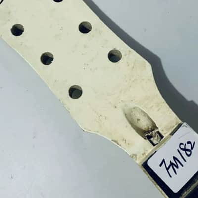 White DIY Project Guitar Maple Neck, Slash, 22 Frets Rosewood Fretboard image 3