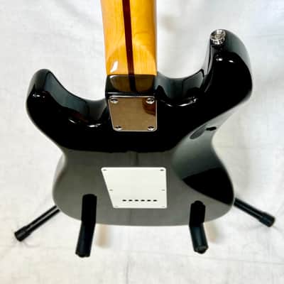 RARE EXCELLENT VINTAGE 1989 FENDER  SQUIER BULLET ELECTRIC GUITAR & USA MOLDED CASE L@@K image 8