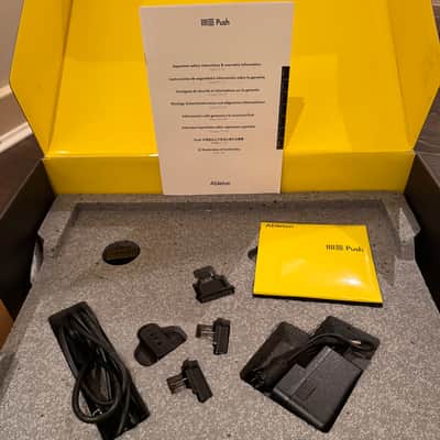 Ableton Push 2 Controller 2015 - 2022 - Black image 3