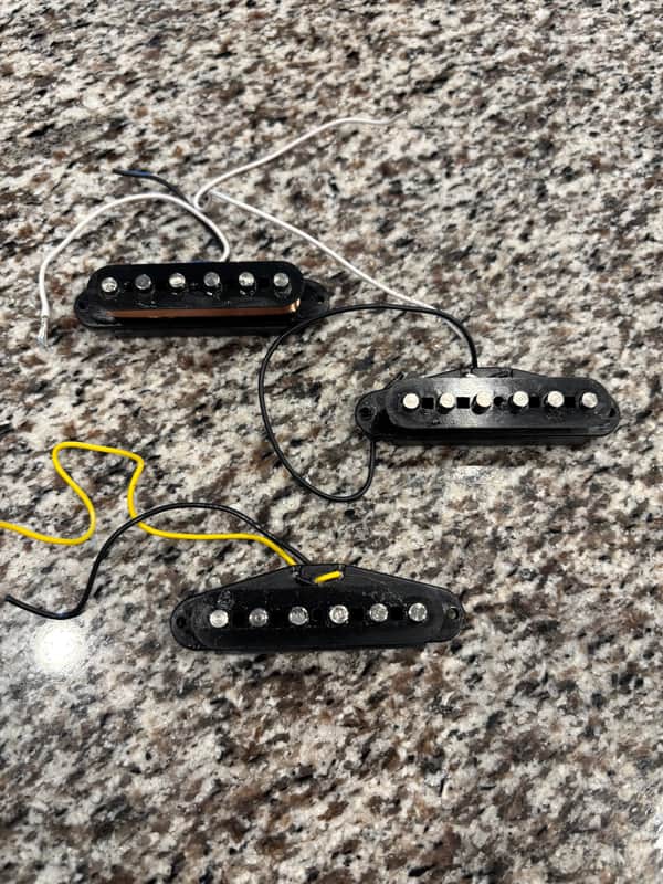 Fender Stratocaster MIM 2015-2017 Stock Pickups image 1