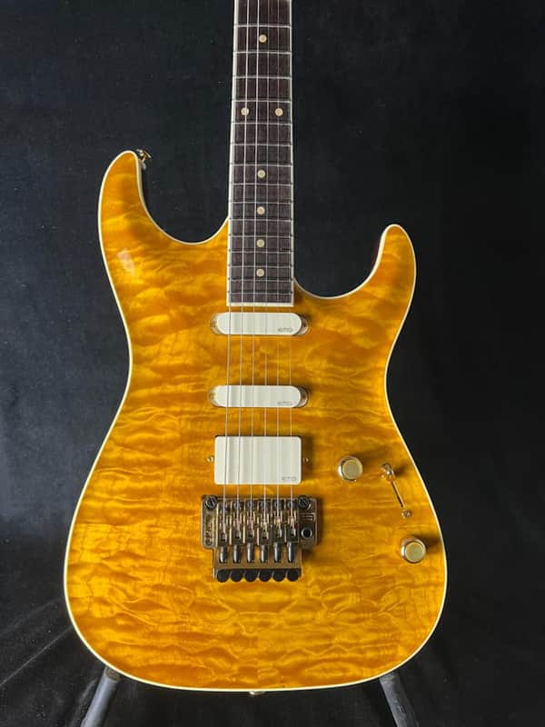 Pensa Custom MK1 Classic Plus 2022 - Custom Amber Top, Heritage Cherry Back