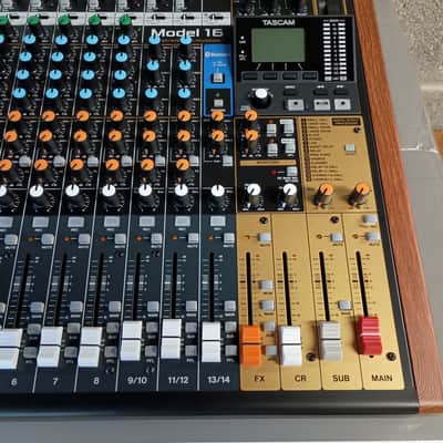 TASCAM Model 16 Multitrack Recorder / Mixer / Audio Interface - Black with Wood Cheeks image 6