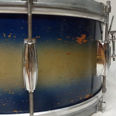 1950s Gretsch X4102 ‘Renown’ 14″ x 6.5″ Snare Drum in Blue/Silver Duco - 3 ply image 5