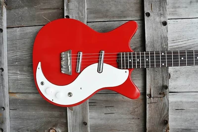 Jerry Jones Neptune Shorthorn 6 string-1991 Red w/OHSC- Super RARE Exc Shape-Wow! L@@@@K Neptune Short Horn 1991 - Red image 1