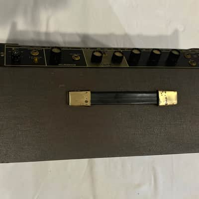 Magnatone 440    Stero Tube Estey Guitar combo Amp RARE -BUDDY HOLLEY SOUND brown image 5