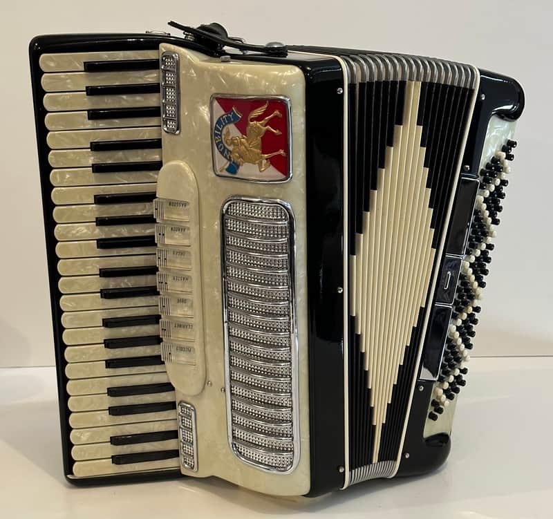 Noble Nobility White Pearl/Black Piano Accordion LMH 41/120 | Reverb