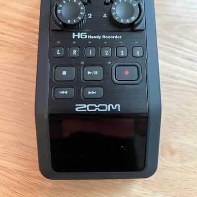 Zoom H6 Handy Audio Recorder Complete - Black / Silver image 5