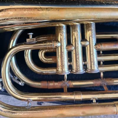 Boosey & Hawkes Marching baritone with case and mouthpiece image 5