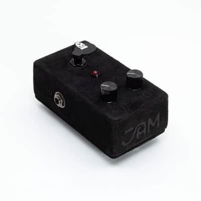 JAM Pedals Black Fuzz Phrase LTD image 4