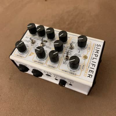 DSM & Humboldt Electronics Simplifier MKII 2023 - Present - White image 1