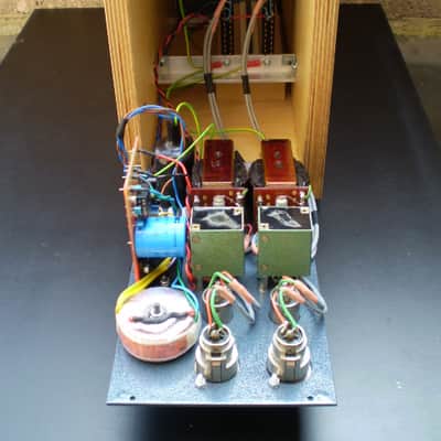Elcom EQ24 Passive Precision EQ in Lunch Box. With Marinair / St. Ives Transformers as used by Neve image 9