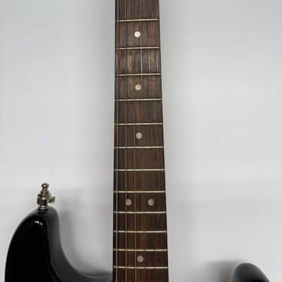 Squier Standard Stratocaster with Maple Fretboard 2001 - 2013 - Black Metallic image 3