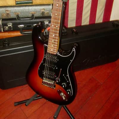 2013 Fender American Deluxe Stratocaster HSH Sunburst image 2