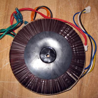 2 Rocktron Velocity 300 Power Transformers 300w image 4