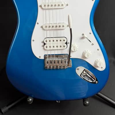 Fender Standard Stratocaster HSS Electric Guitar Aqua Marine Metallic (966) image 2