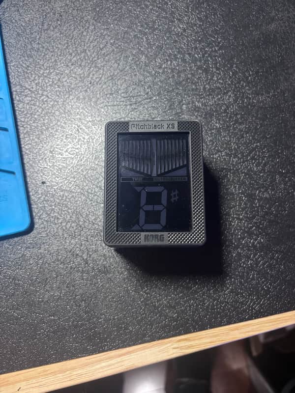 Korg Pitchblack XS