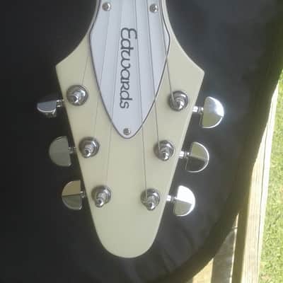 Japan ESP "Edwards E-FV-120D" Vintage White Flying V with Seymour Duncan Custom Shop P/U's! MINT! image 6