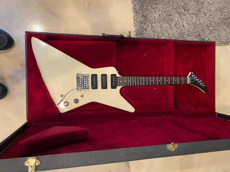Gibson Explorer 1984 - White image 1