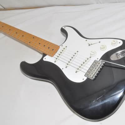 Fender Japan 1954 Stratocaster ST54-650 1992 Electric Guitar RefNo 7634 image 1