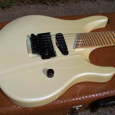 Hamer Virtuoso 1988 Ice Pearl image 1