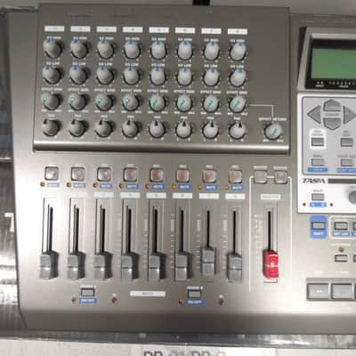 TASCAM DP-01FX Digital 8 Track Recorder image 4