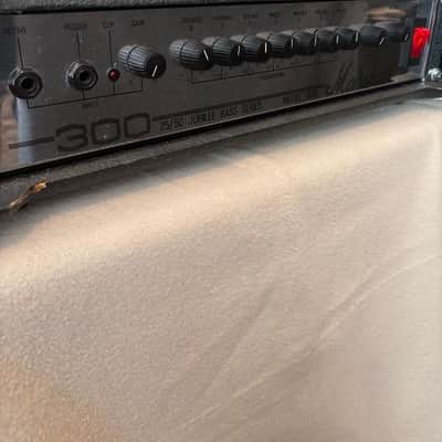 VINTAGE MARSHALL 25/50 JUBILEE 3530 BASS AMP HEAD image 8