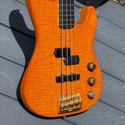Fender Precision Bass 40th Anniversary 1992 - stunning Amber finished Flamey Maple neck by the Custom Shop ! image 3
