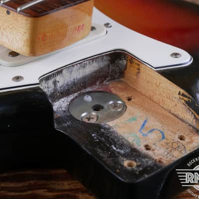 Fender Stratocaster 1975 - Sunburst image 12