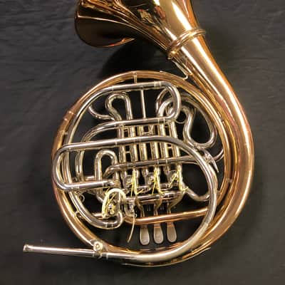 Holton H105 Screw Bell Double French Horn with Additional Leadpipe image 5