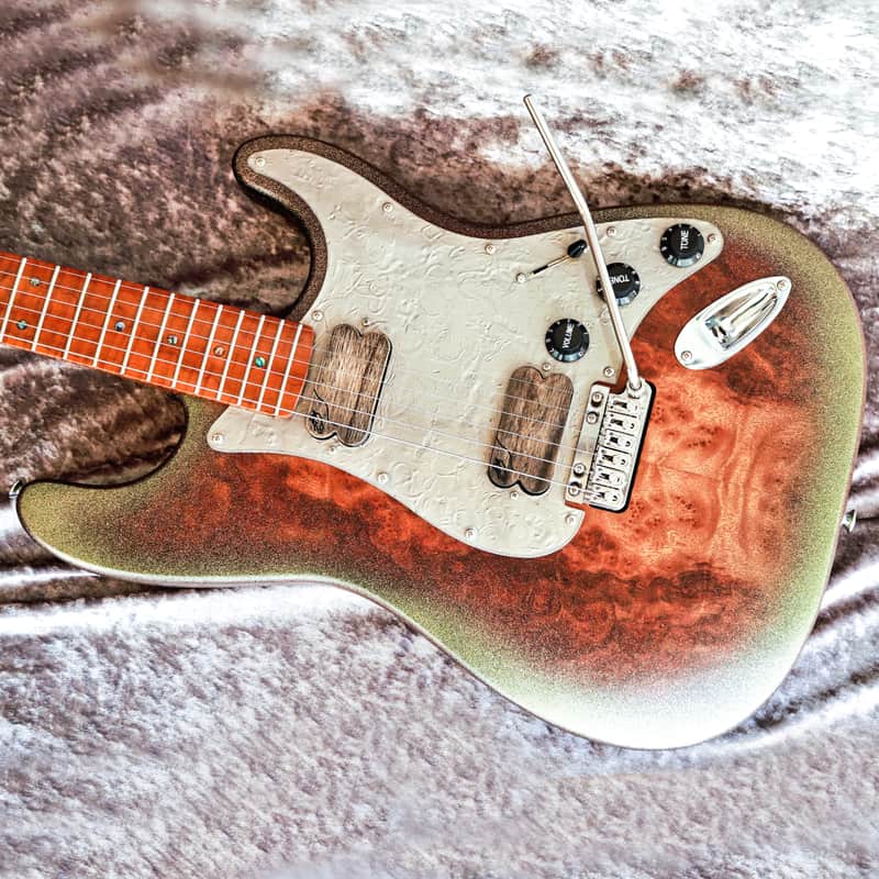GB Liuteria Traditional Strato Vegatrem - Camphor burl image 1