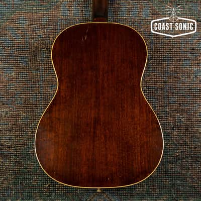1967 Gibson LG-1 Acoustic Guitar with original Chipboard Alligator Case image 3