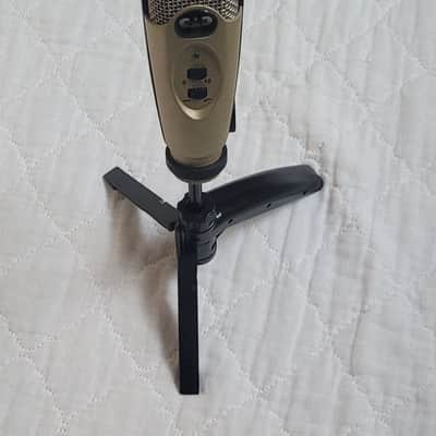 CAD U37 USB Condenser Microphone - Gold w/ Stand & USB Cable image 4