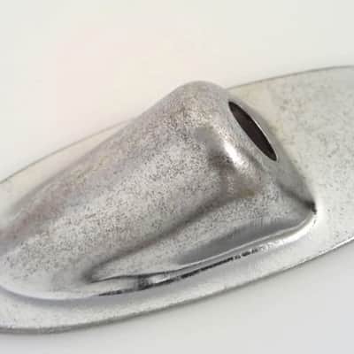 True Custom Shop® Factory Aged Chrome Boat Jack Plate for Fender Stratocaster image 2