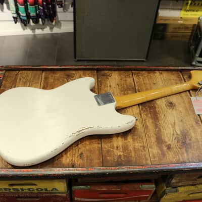 Fender Duo Sonic II 1965 - White image 10