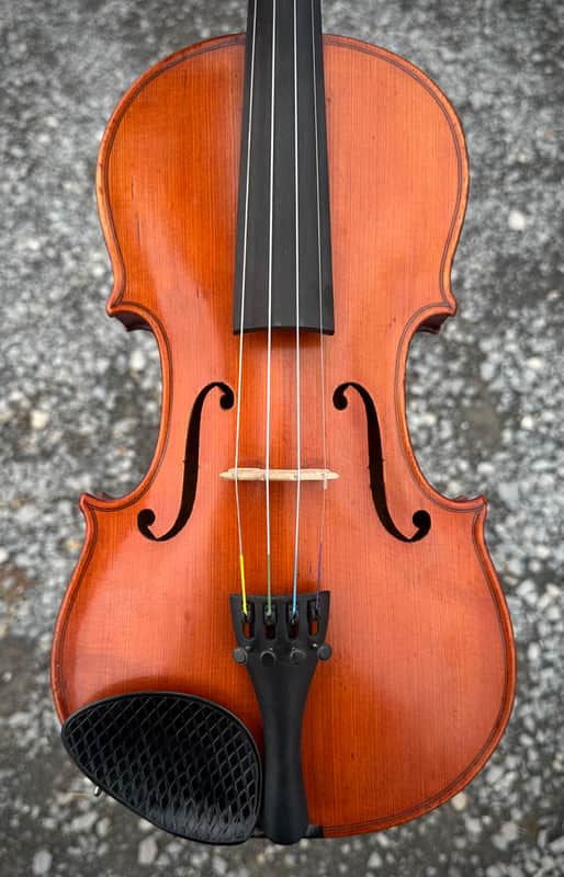 Old Violin labeled Montagnana -4/4 image 1