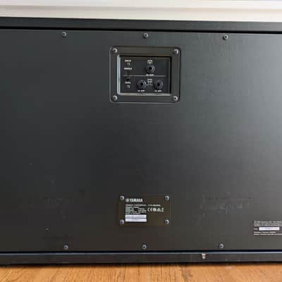 Yamaha THRC212-300W 2x12" Cabinet 2010s - Black image 2
