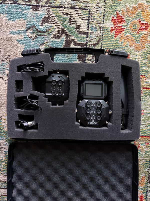 Zoom H8 with Case and Extras image 1