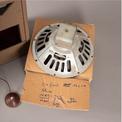 Fender 1963  Vibrolux Amp brownface 12" Celestion Gold FS & Cover 1963 - brown image 8
