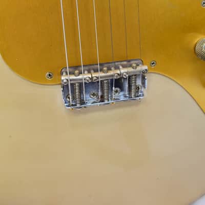 Vintage 1958 Fender Musicmaster Electric Guitar, Maple Fingerboard, Desert Sand w/ Case image 3