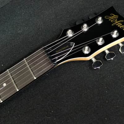 Hofner CT Series HCT-SH-D-BK Double Pickup Shorty DeLuxe Travel / Mini Electric Guitar with Gig Bag BLACK image 7