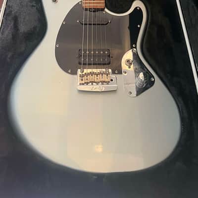 Sterling de Music Man SR-50 con actualizaciones imagen 6