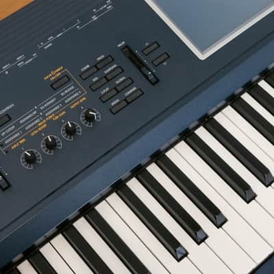Korg Triton Extreme 88 key weighted keyboard workstation image 6