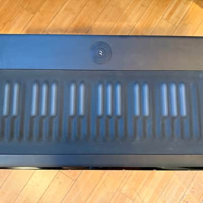ROLI Seaboard Grand Studio (37) - One not is stucking on MIDI image 1