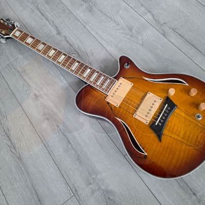 Michael Kelly Hybrid Special Spalted Maple Burst image 7