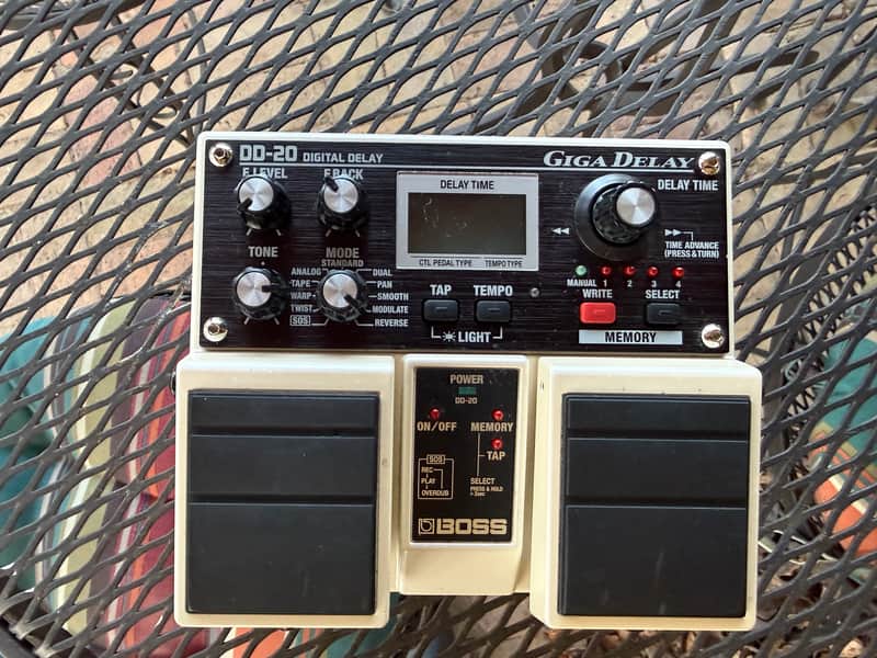 Boss DD-20 Giga Delay
