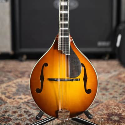 Eastman MD605-GB A-Style Acoustic/Electric Mandolin - Gold Burst with Hardshell Case image 2