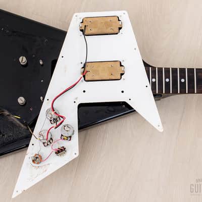 1990 Greco FV-650 Flying V Vintage Guitar Black, Japan Fujigen image 15