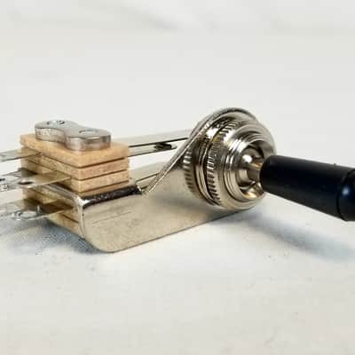 Rickenbacker 08834 Standard 3-Position Toggle Switch image 2